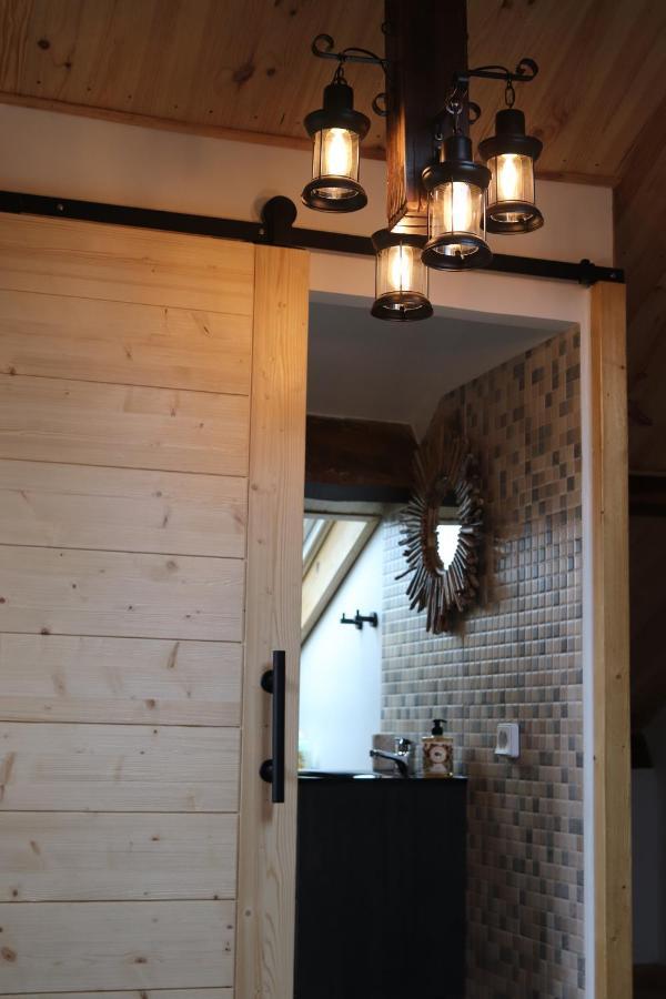 Double Room Private Interior Bathroom